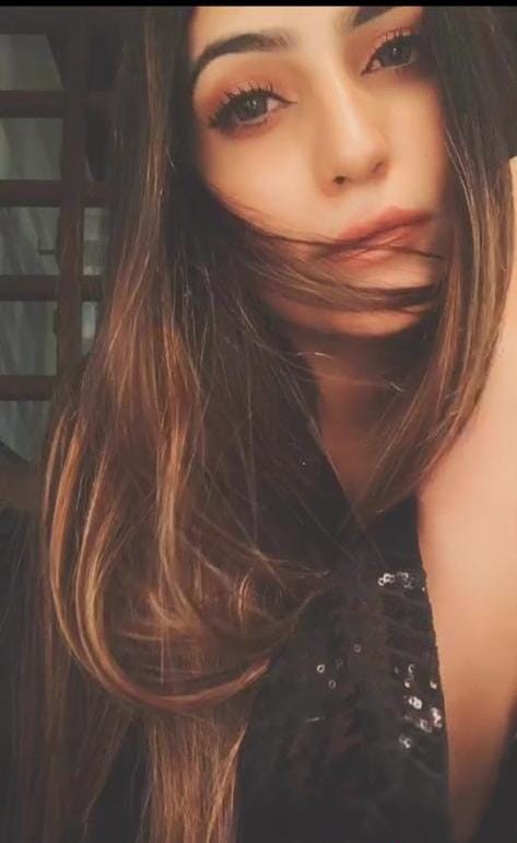 Simran Dubai Call Girl 1775073508